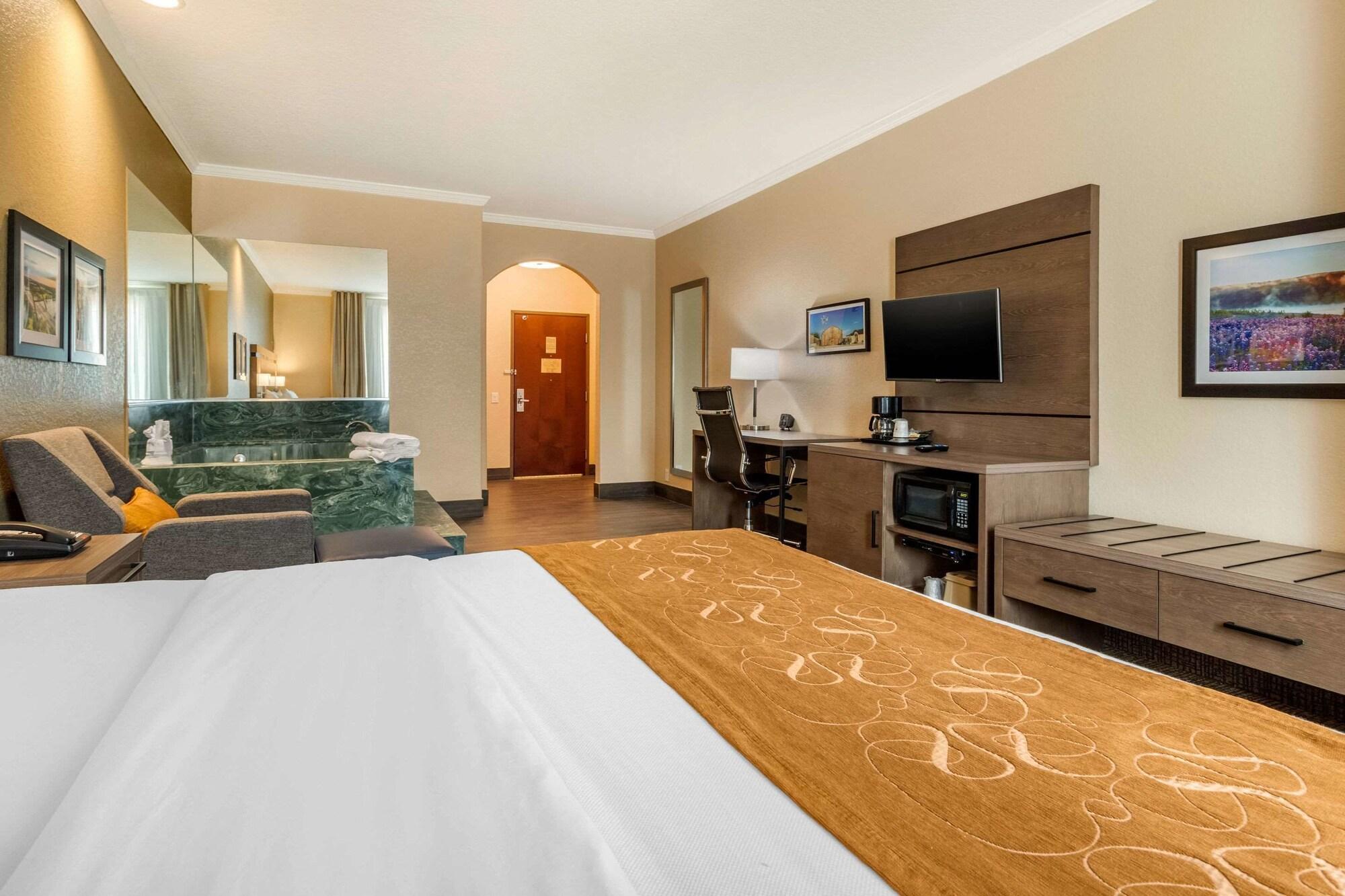 Comfort Suites Baytown I - 10 Экстерьер фото
